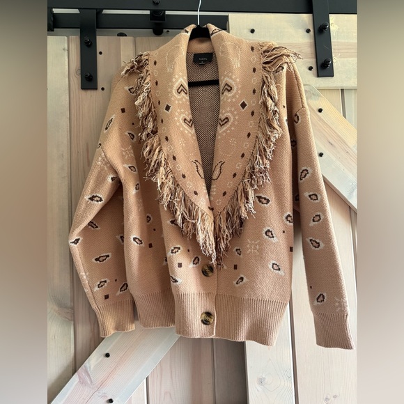 NWOT Lumiere Fringe Button Front Sweater - Picture 3 of 9